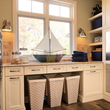 Sophisticated Traditional Kitchen