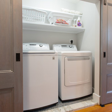 Southborough Contemporary Kitchen, Bath & Laundry 2015