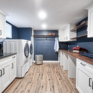 Spacious Farmhouse Laundry Room