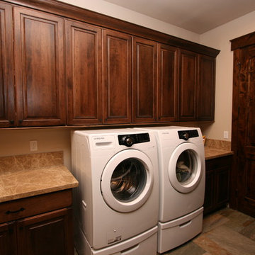 Stylish and Functional Laundry Room