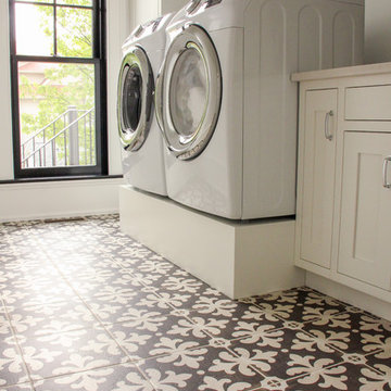 Traditional Laundry Room