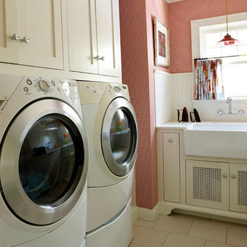 Wallpapered Laundry