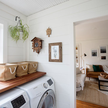 Wash, Rinse and Play in This Multipurpose Laundry Room