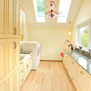 West Des Moines, IA - Addition | Laundry Room | Eclectic Style