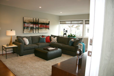 Minimalist living room photo in Atlanta