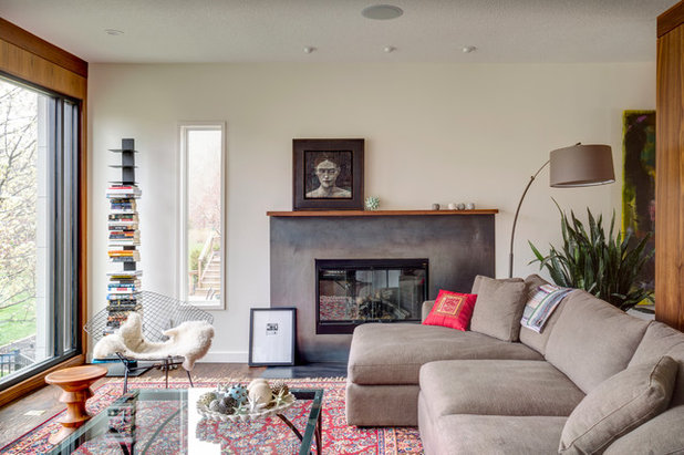 Contemporary Living Room by Studio Build