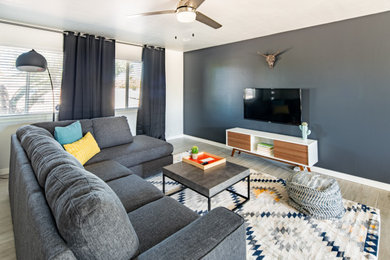 Living room photo in Phoenix