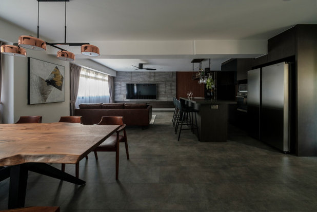 Modern Living Room by Starry Homestead Pte Ltd