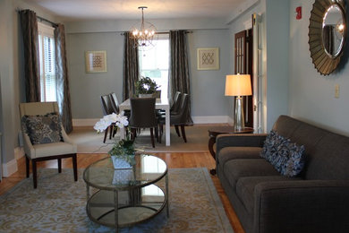Example of a trendy living room design in Boston