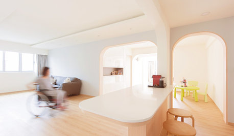 Houzz Tour: Turning an Old Flat into a Wheelchair-Friendly Home