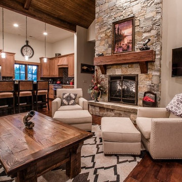 2014 Viking Creek Cabin