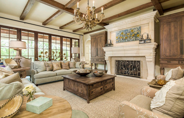 Traditional Living Room by Platinum Homes by Mark Molthan