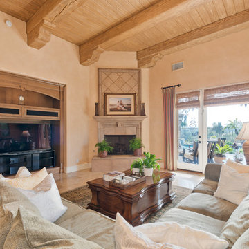 #3 Meadows Del Mar Occupied Home Staging