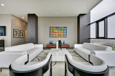 Example of a minimalist living room design in Austin