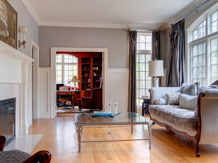 Enclosed - Living Room