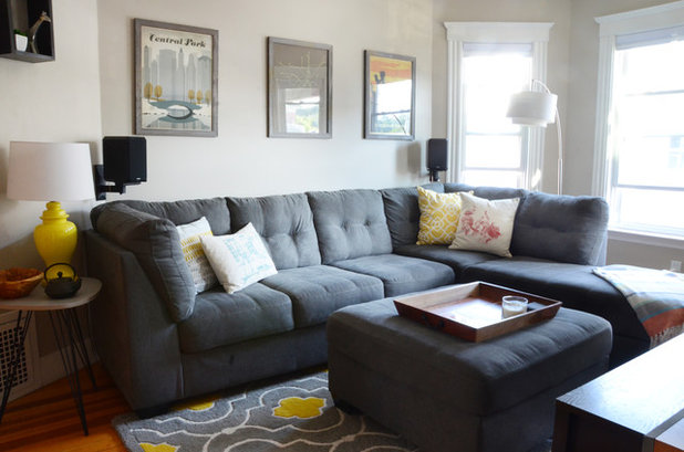 Transitional Living Room by Design Fixation [Faith Provencher]