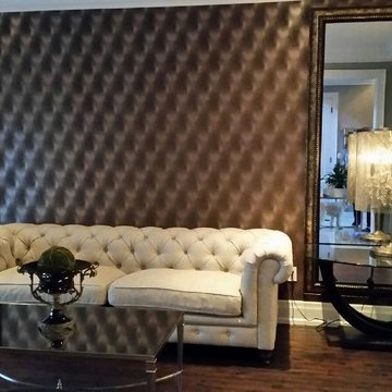 A wow factor using wallpaper & mirrors