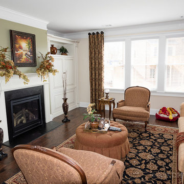 Alpharetta Traditional Style Living Room