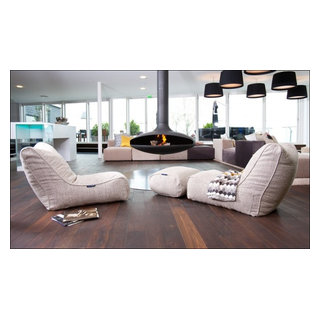 Ambient Lounge Denmark Showroom - Contemporary - Living Room