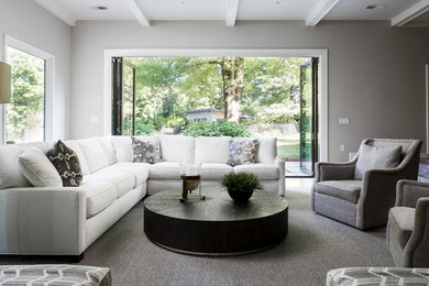 Photo of a contemporary living room in Louisville.