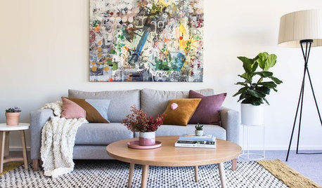 Room of the Week: A Pretty Family-Friendly Living Room