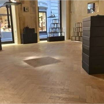 ANTIQUE PARQUET