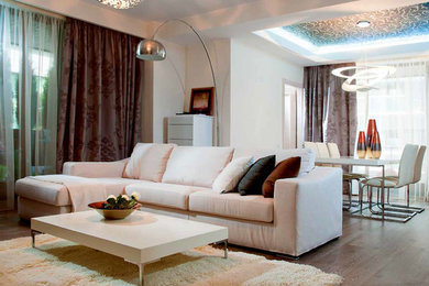 Example of a living room design in Other