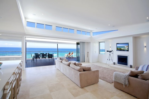 Modern Living Room by Skale Building Design