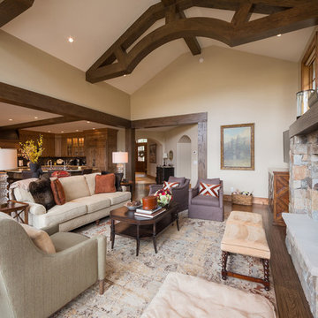 Rustic Great Room with Vaulted Ceiling
