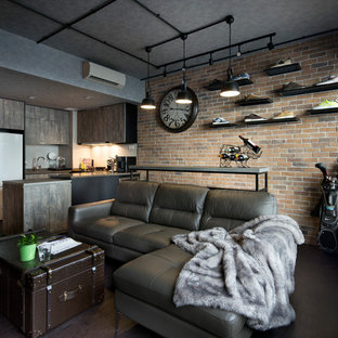 Bachelor Pad