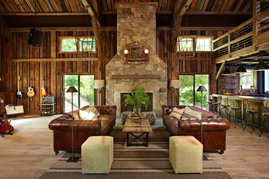 Living room - cottage living room idea in New York with a music area