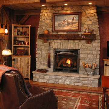 Barn-Inspired Room in Villa Hills