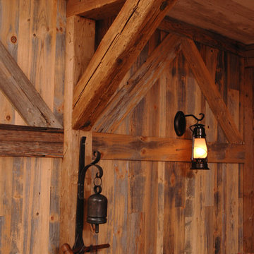Barn-Inspired Room in Villa Hills