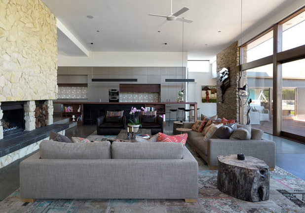 Contemporary Living Room by MR.MITCHELL
