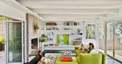 Houzz Tour: Updating a Midcentury Aerie in the Berkeley Hills