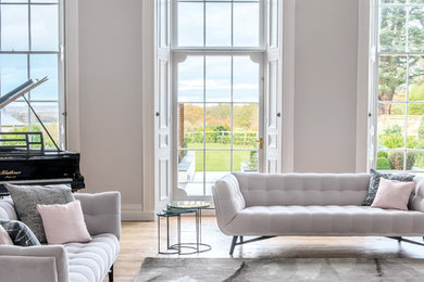 Photo of a classic living room in London.