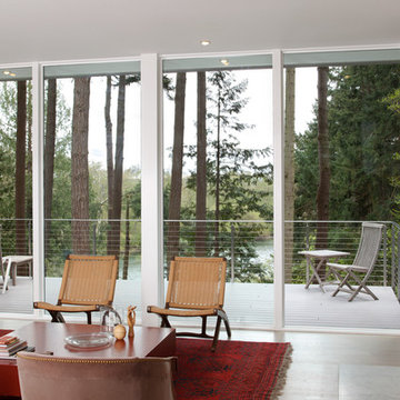 Best Rd - Living with Deck and River Beyond