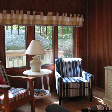 Beulah cottage living room