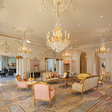 Beverly Hills Traditional Style Mansion