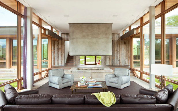 Contemporary Living Room by hughesumbanhowar architects