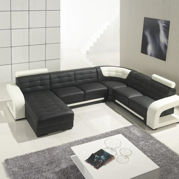 Black Leather Sectional Sofa with Chaise