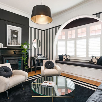 Bold black and white living room