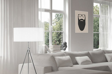 Imagen de salón cerrado minimalista grande con paredes blancas y suelo de madera clara