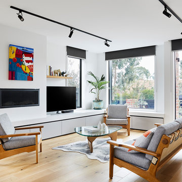 Brodecky House: Living Room