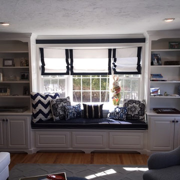 Built in book shelf's and Bay window with seat and draws