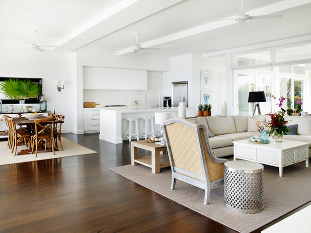 Beach Style Living Room by Stritt Design & Construction Pty Ltd