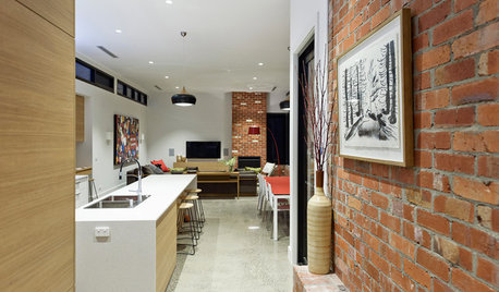 Houzz Tour: Historic Home Meets Contemporary Open-Plan Living