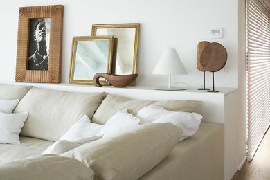 Living room - mediterranean living room idea in Barcelona