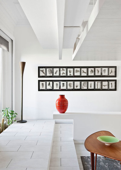 Contemporary Living Room by HRuiz Architecture & Design Team