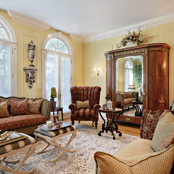 Chicago Single Family Residence Living Room